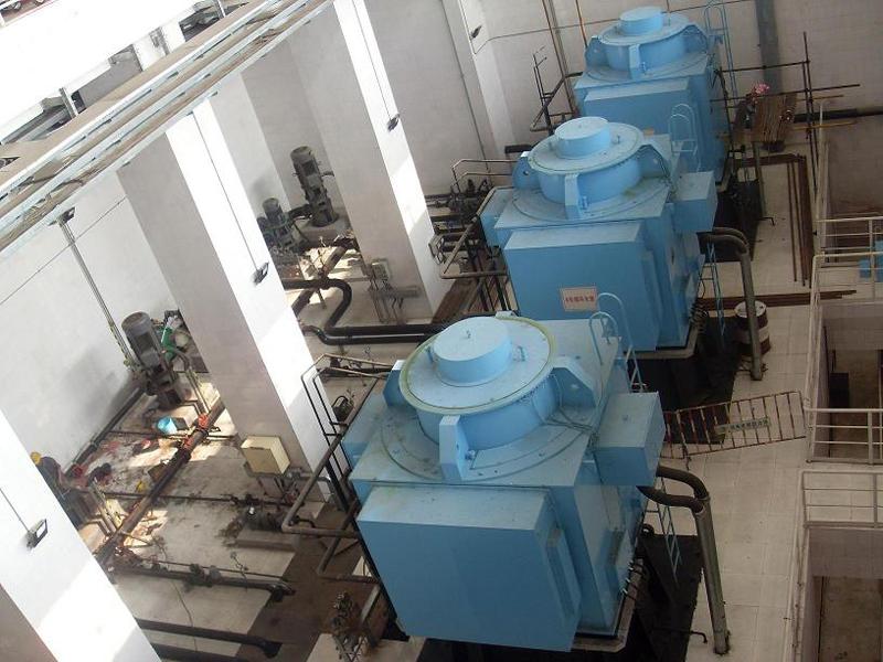 国电电力酒泉发电订购了3台套JLTDN300-135A型立式长轴多级筒袋式凝结水泵